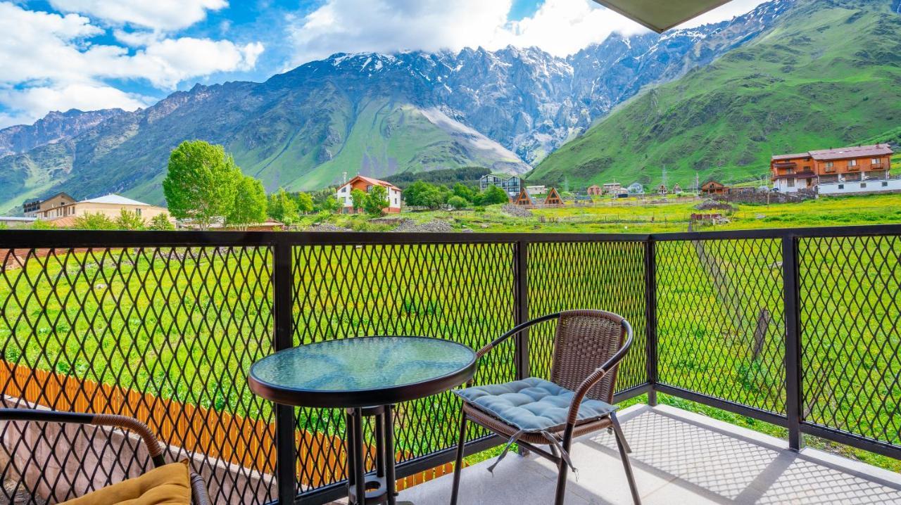Devdaraki Apartments Kazbegi Eksteriør billede